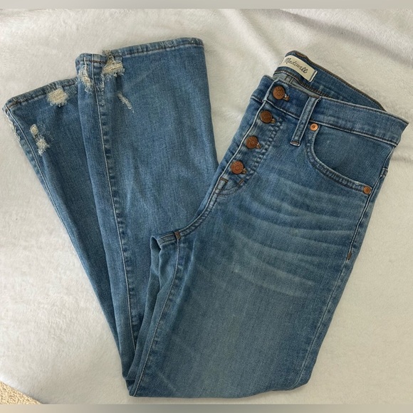 Madewell Petite Cali Demi-Boot Jeans in Bess Wash: 4 Button-Front Edition Sz 26 - Picture 12 of 12